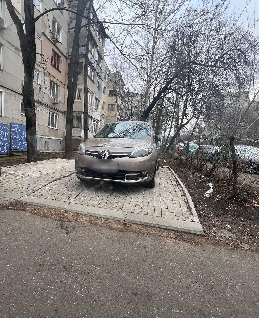 New TV Parcarea neautorizată din strada Matei Basarab 10 a fost