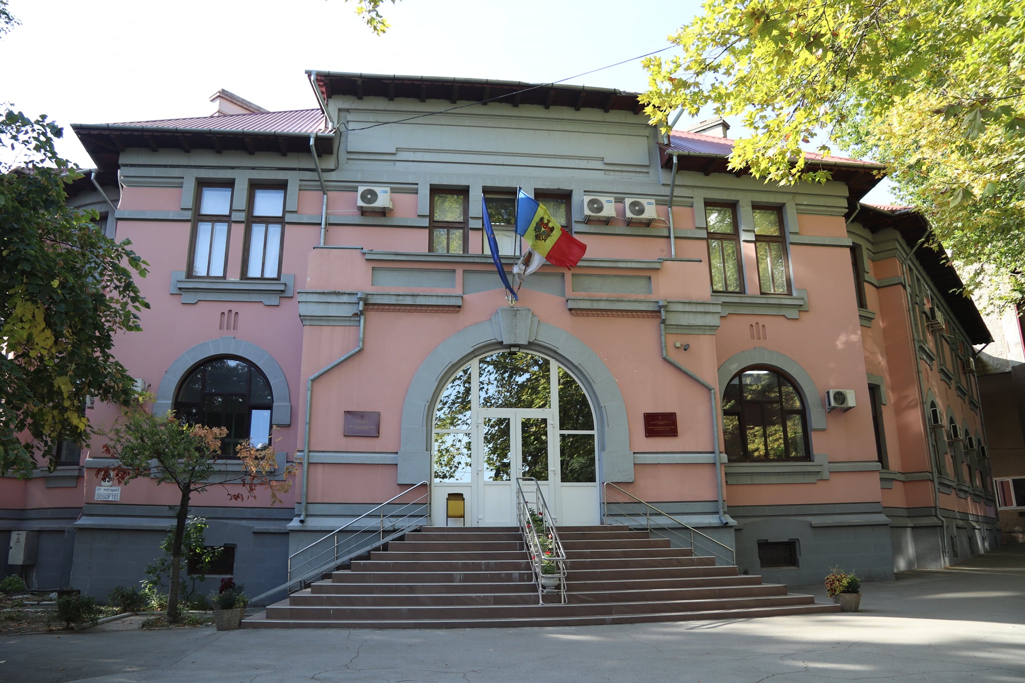 70379151_1149678045233237_6624724365290242048_n