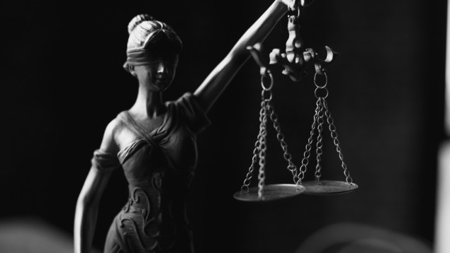 justice-scales-2
