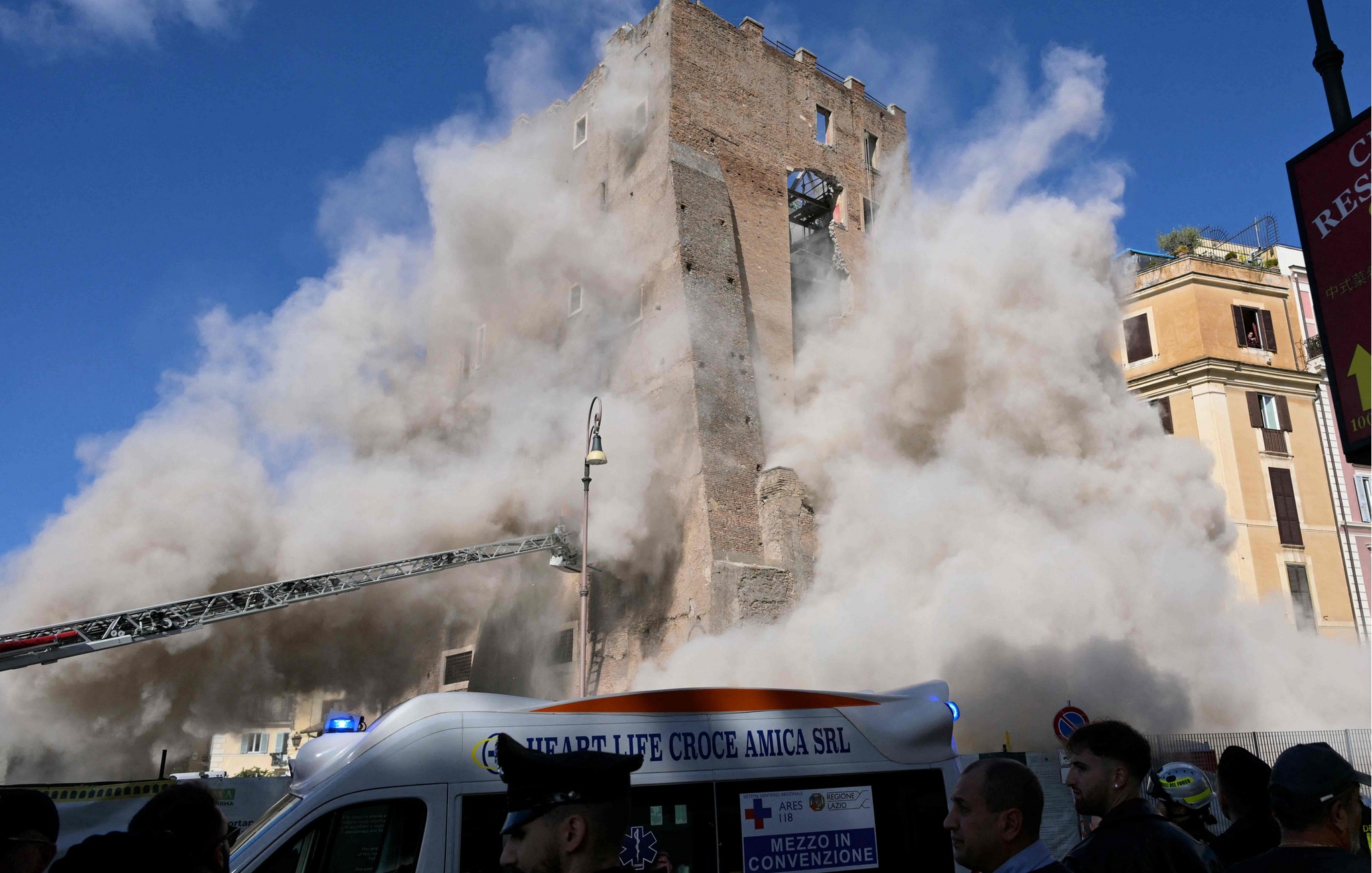 574517447_1252477610246630_7479184450838024919_n