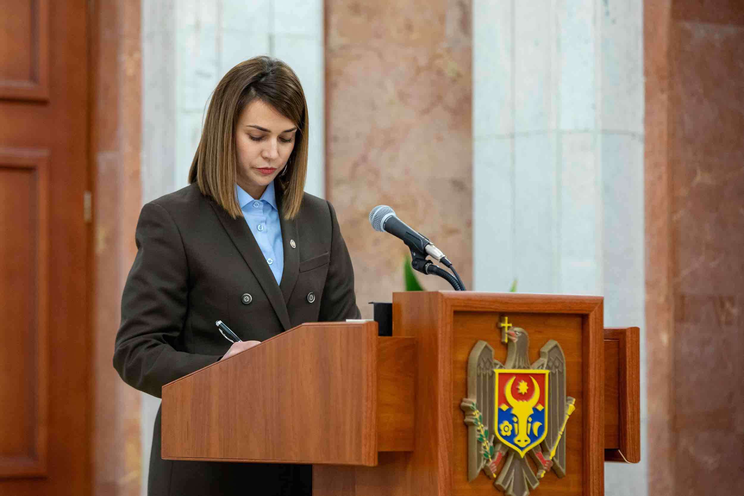 Ludmila_Catlabuga_191124