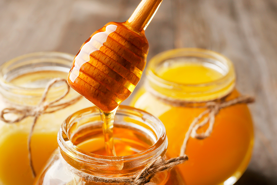 Honey-Production_-Myths-Facts-and-Curiosities