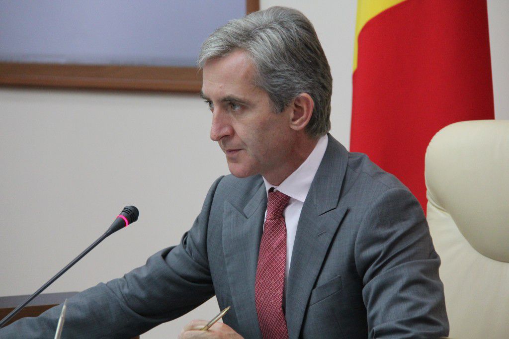 fae83de1a00aae9b0a64aef31ceace8d