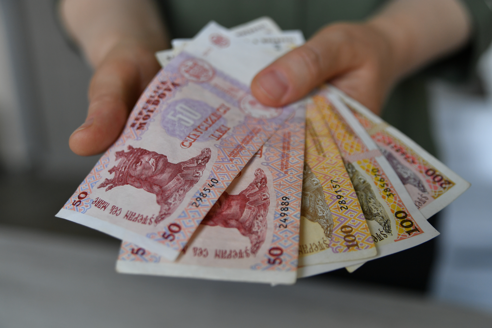 salariu_moldova_bani_181224