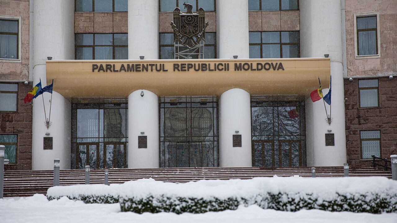 Parlament iarna