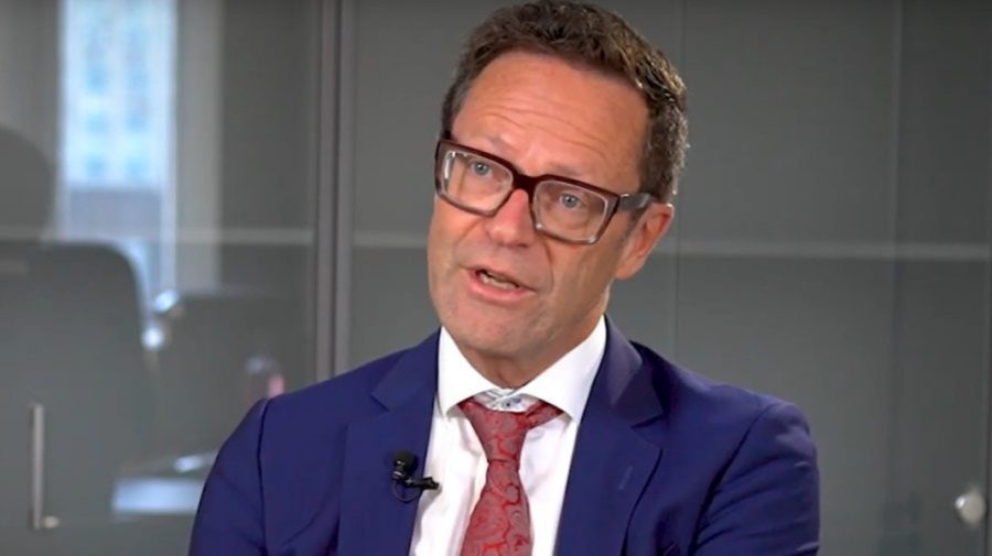 Herman-von-Hebel-1-900x505