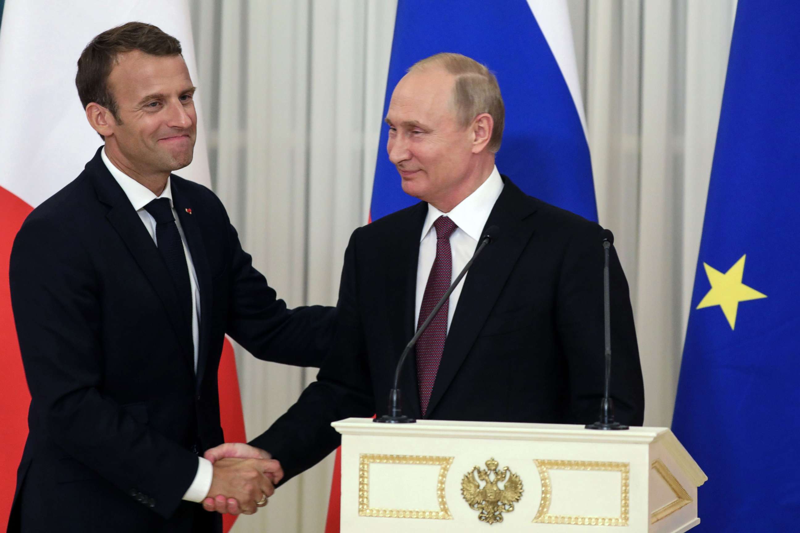 macron-putin-01-gty-jef-180525_hpMain