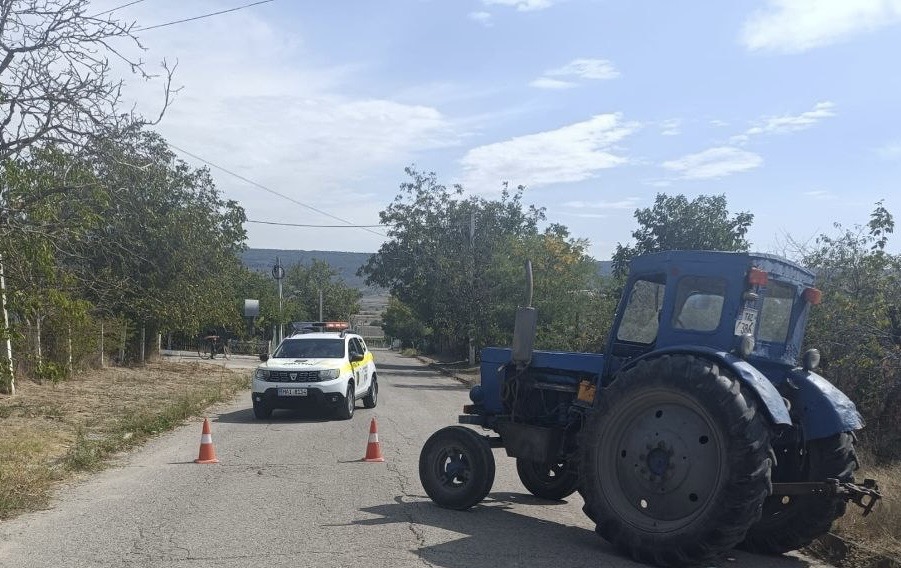 tractor