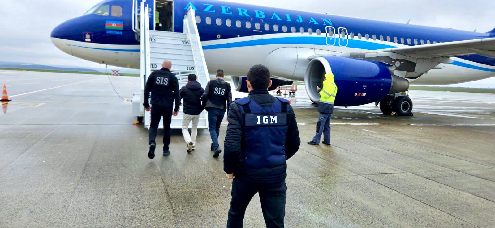 581465231_824313580216730_4148261357906990819_n