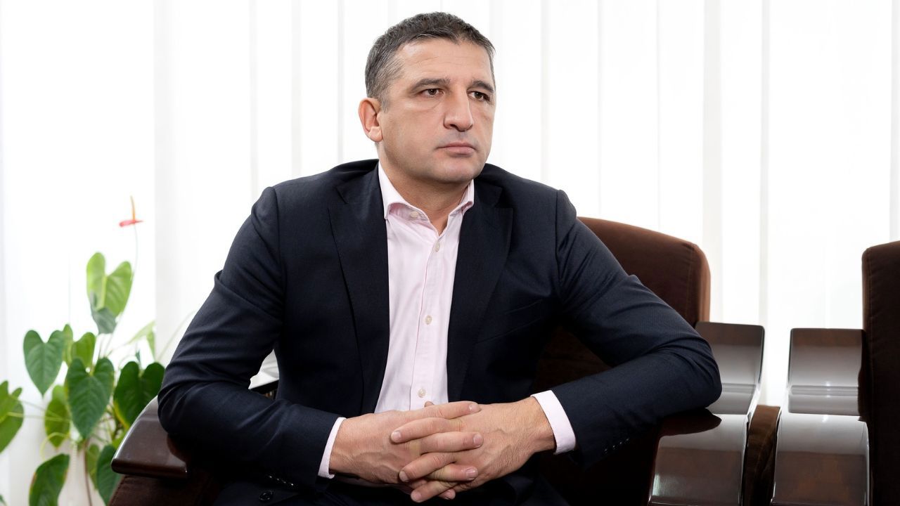 8189194e-44d3-43cd-8f1b-b8cac26f21c0