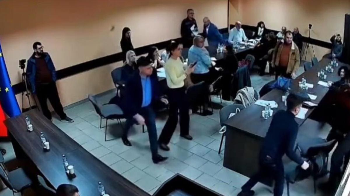 153a65ffef4218bcf6d62b5fe88ecd184160dc40495bd44446c651d1a3a116bd