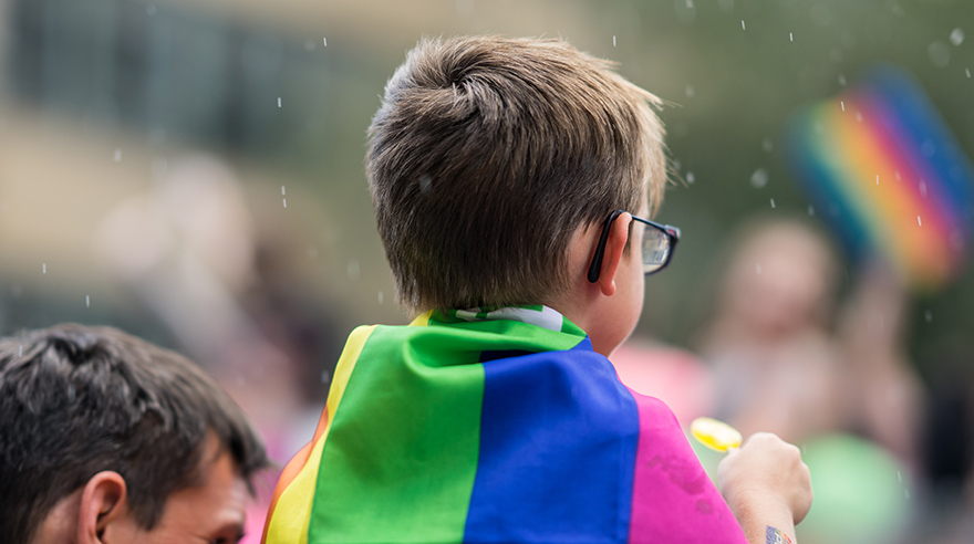 Talking-to-kids-about-LGBTQ-issues-HN2071-iStock-585485160-Sized_1