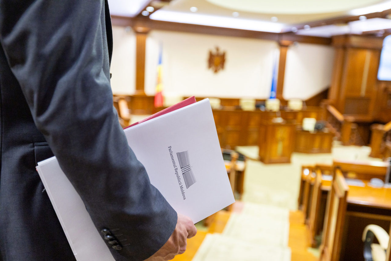 5fe3a9e4-394d-49bc-a02f-1a728153fb2f