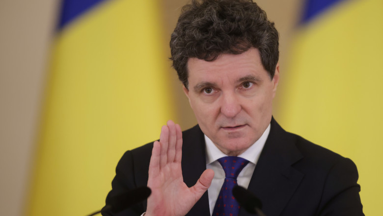 MCZoPTQ0MCZoYXNoPTNjOWVjYzE0MWRlMWM5N2E4YjVlMGM3YjdkZDAzMWM4.thumb