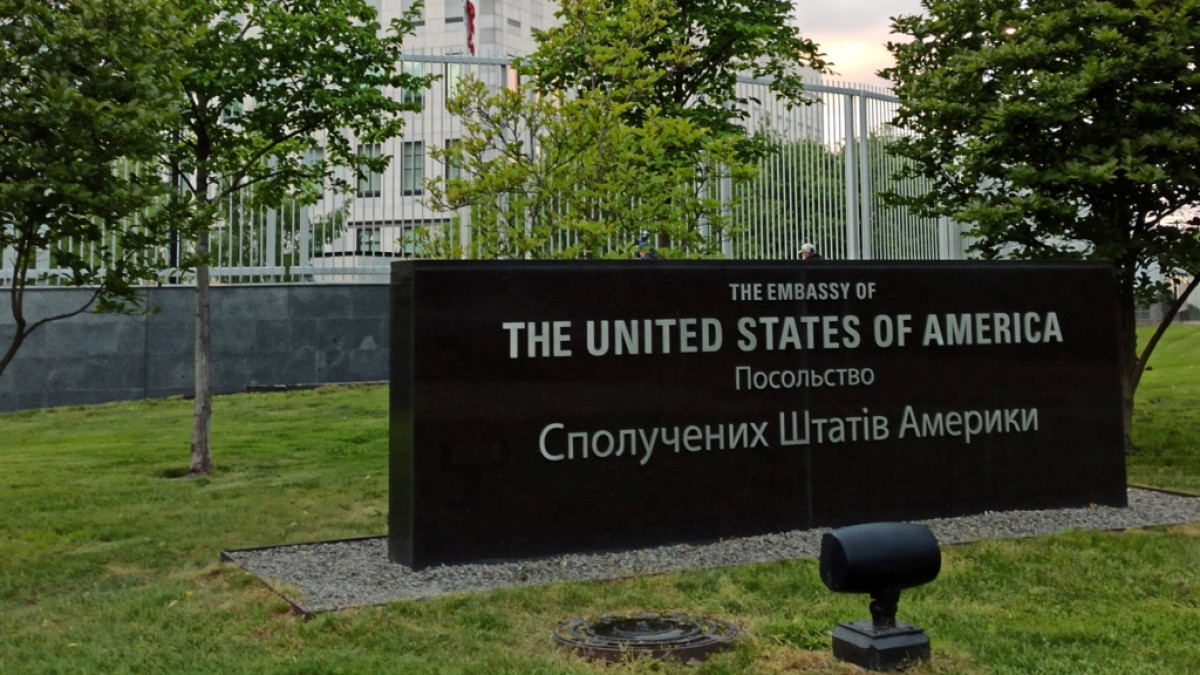 ambasada-sua-la-kiev-indeamna-cetatenii-americani-sa-paraseasca-ucraina-din-motive-de-securitate-184595-1657868062