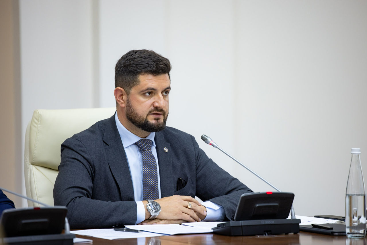 ad53376c72d1607065ee7721bee73445